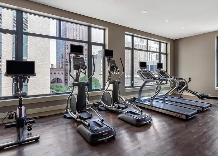 Hilton Vacation Club Hotel Blake Chicago